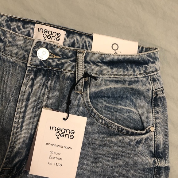 Never worn - Picture 5 of 7